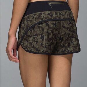 Lululemon Speed Up Shorts Mystic Jungle